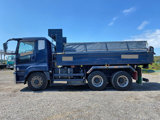 三菱ふそうスーパーグレートダンプ大型（10t）[写真05]