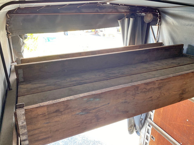 いすゞエルフオープントップバン小型（2t・3t）[写真15]