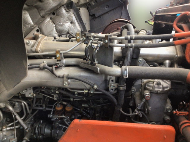 いすゞギガトレーラーヘッド（トラクターヘッド）大型（10t）[写真10]