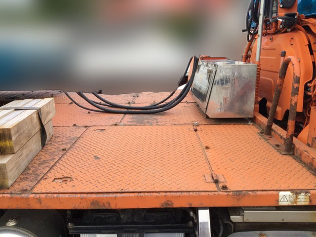 いすゞギガトレーラーヘッド（トラクターヘッド）大型（10t）[写真05]