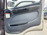 日野レンジャーユニック4段増トン（6t・8t）[写真25]