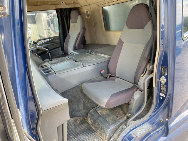 三菱ふそうスーパーグレートダンプ大型（10t）[写真30]