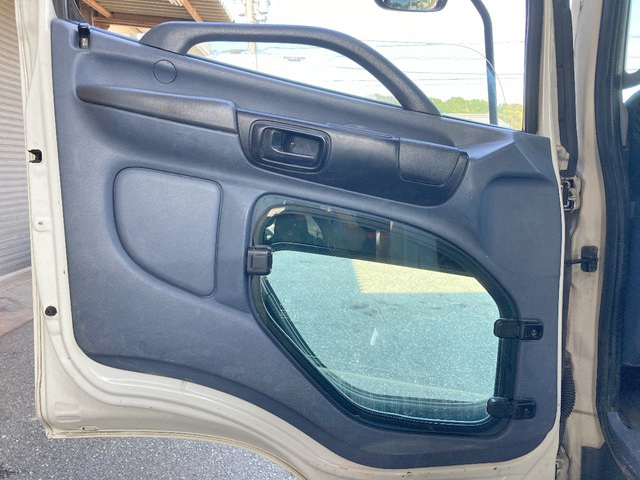 日野レンジャークレーン4段中型（4t）[写真28]