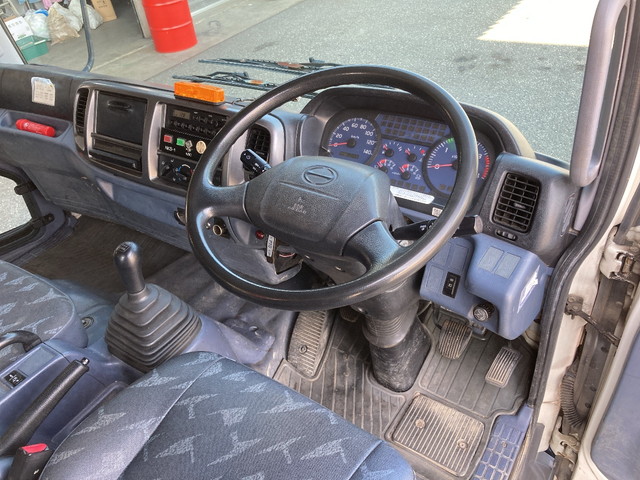 日野レンジャークレーン4段中型（4t）[写真31]