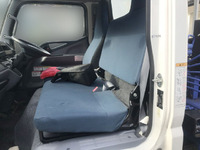 三菱ふそうキャンタークレーン3段小型（2t・3t）[写真24]