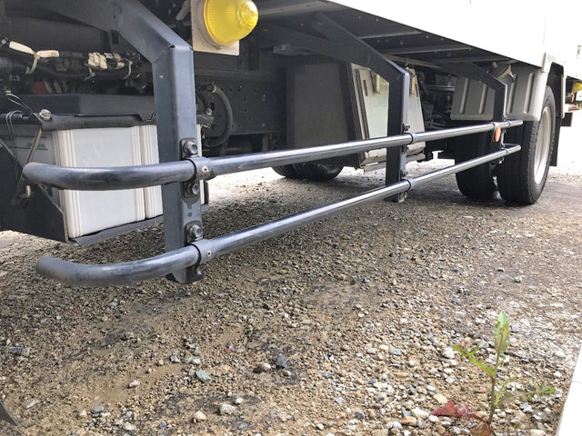 日野デュトロパネルバン小型（2t・3t）[写真17]