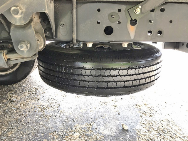 日野デュトロパネルバン小型（2t・3t）[写真20]