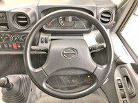 日野デュトロパネルバン小型（2t・3t）[写真36]