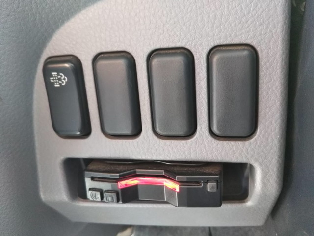 三菱ふそうキャンター平ボディ小型（2t・3t）[写真35]