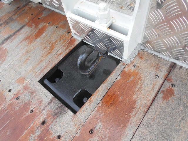 三菱ふそうスーパーグレートセルフローダー大型（10t）[写真15]