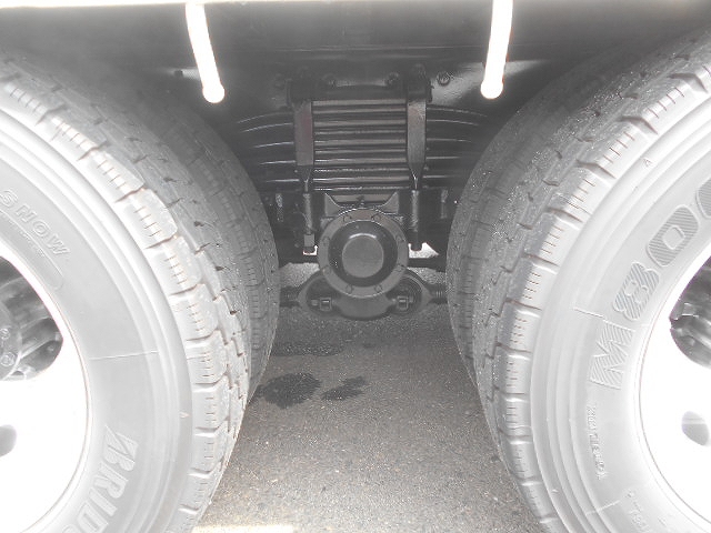 三菱ふそうスーパーグレートセルフローダー大型（10t）[写真17]