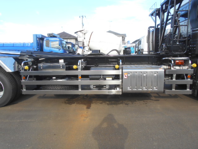 三菱ふそうスーパーグレートアームロール大型（10t）[写真20]