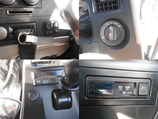 三菱ふそうスーパーグレートアームロール大型（10t）[写真35]