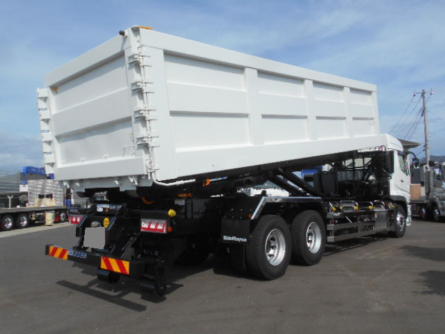 三菱ふそうスーパーグレートアームロール大型（10t）[写真04]