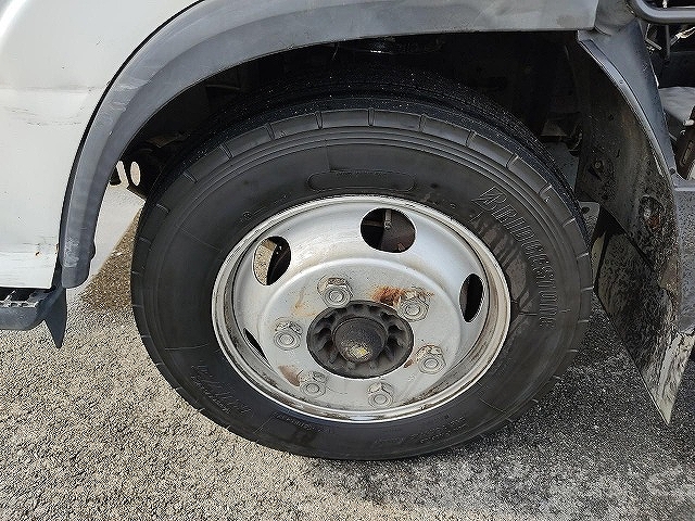 いすゞエルフセーフティローダー小型（2t・3t）[写真27]