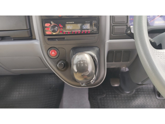 三菱ふそうキャンターガッツダブルキャブ（Wキャブ）小型（2t・3t）[写真15]