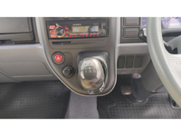 三菱ふそうキャンターガッツダブルキャブ（Wキャブ）小型（2t・3t）[写真15]