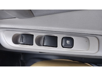 三菱ふそうキャンターガッツダブルキャブ（Wキャブ）小型（2t・3t）[写真17]