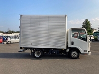 いすゞエルフアルミバン小型（2t・3t）[写真04]