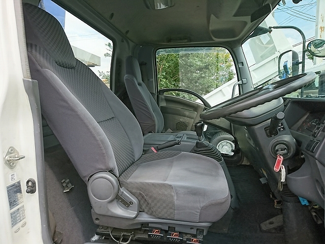 いすゞフォワードクレーン4段中型（4t）[写真24]