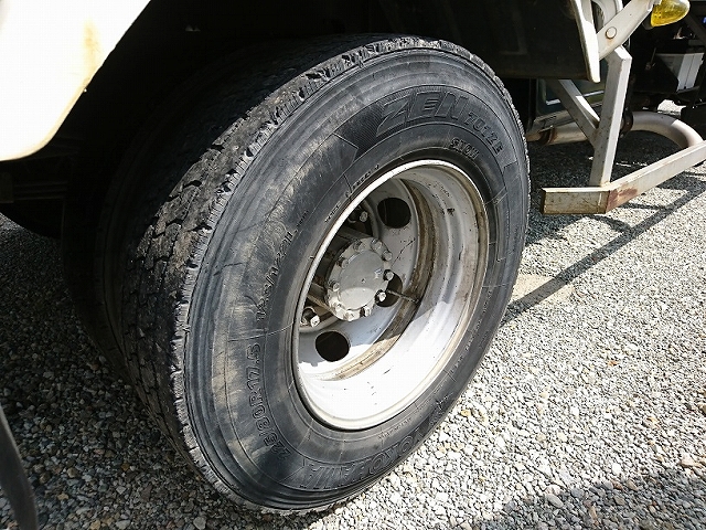 いすゞフォワードクレーン4段中型（4t）[写真26]