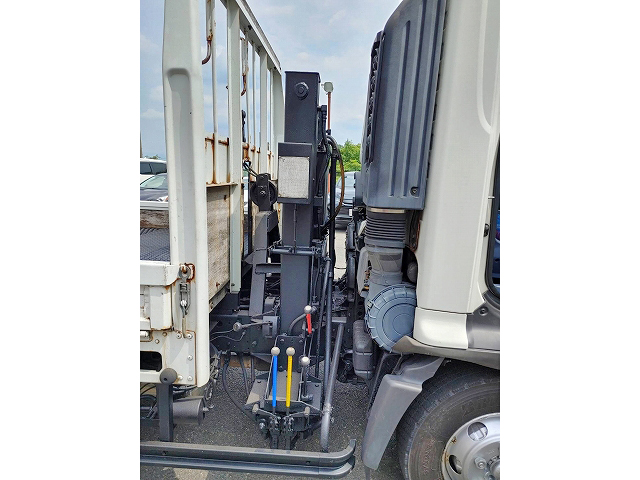 日野レンジャーセルフローダー中型（4t）[写真15]