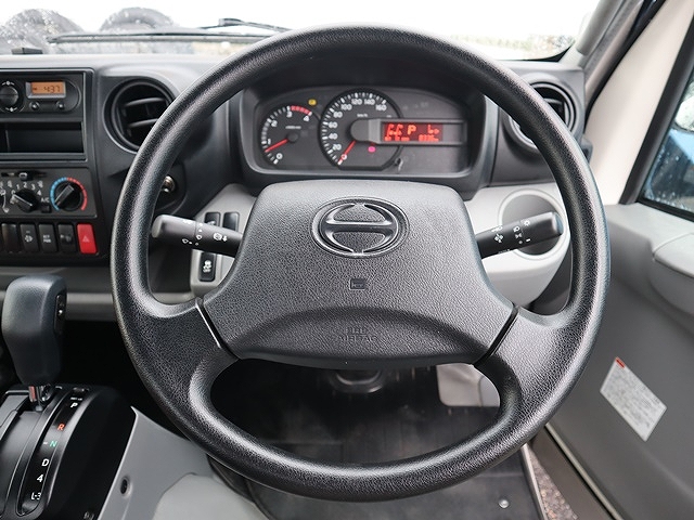 日野デュトロ平ボディ小型（2t・3t）[写真32]