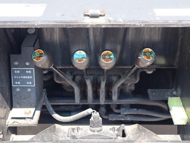 日野デュトロ高所作業車小型（2t・3t）[写真11]