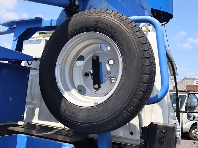 日野デュトロ高所作業車小型（2t・3t）[写真30]