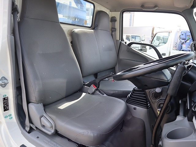 日野デュトロ高所作業車小型（2t・3t）[写真32]