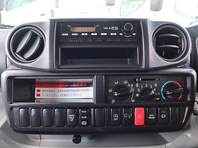 日野デュトロ高所作業車小型（2t・3t）[写真38]