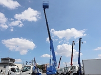 日野デュトロ高所作業車小型（2t・3t）[写真08]