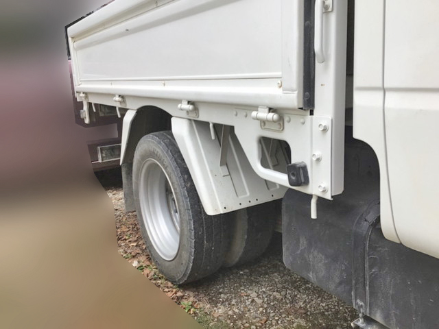 日産アトラスダブルキャブ（Wキャブ）小型（2t・3t）[写真04]