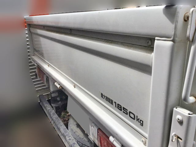 日産アトラスダブルキャブ（Wキャブ）小型（2t・3t）[写真06]