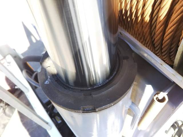 三菱ふそうキャンタークレーン6段小型（2t・3t）[写真13]