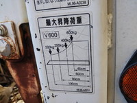 三菱ふそうキャンタークレーン6段小型（2t・3t）[写真18]