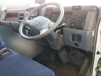 三菱ふそうキャンタークレーン6段小型（2t・3t）[写真34]