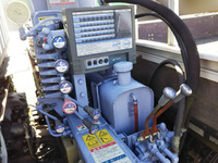 三菱ふそうキャンタークレーン6段小型（2t・3t）[写真08]