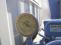 三菱ふそうキャンタークレーン6段小型（2t・3t）[写真09]