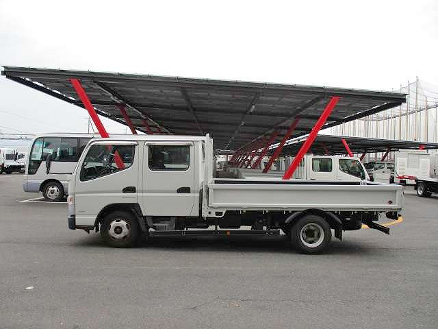 三菱ふそうキャンターダブルキャブ（Wキャブ）小型（2t・3t）[写真05]