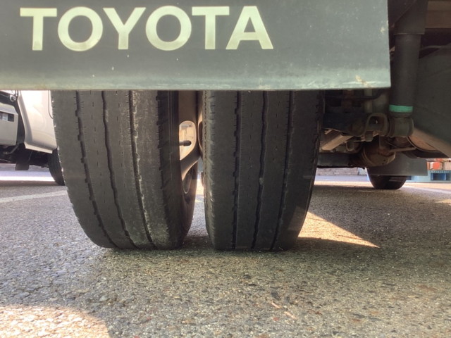 トヨタダイナ平ボディ小型（2t・3t）[写真18]