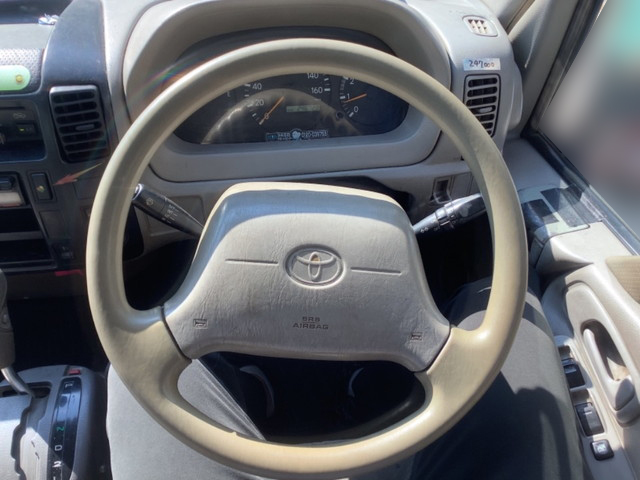 トヨタダイナ平ボディ小型（2t・3t）[写真23]