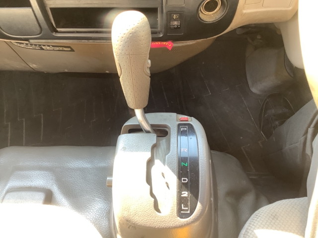 トヨタダイナ平ボディ小型（2t・3t）[写真24]