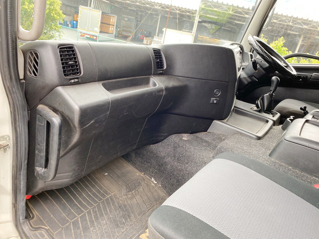 日野プロフィアセーフティローダー大型（10t）[写真32]