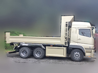 三菱ふそうスーパーグレートダンプ大型（10t）[写真05]