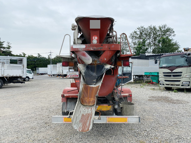 UDトラックスコンドルミキサー車（コンクリートミキサー）中型（4t）[写真10]