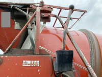 UDトラックスコンドルミキサー車（コンクリートミキサー）中型（4t）[写真15]