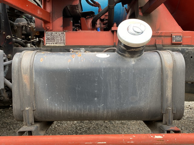 UDトラックスコンドルミキサー車（コンクリートミキサー）中型（4t）[写真22]