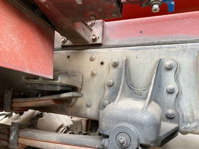 UDトラックスコンドルミキサー車（コンクリートミキサー）中型（4t）[写真24]