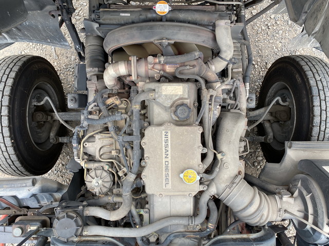 UDトラックスコンドルミキサー車（コンクリートミキサー）中型（4t）[写真27]